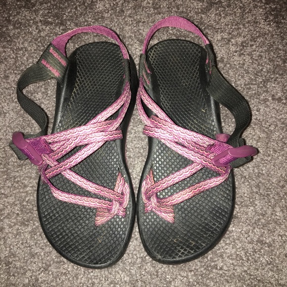 Chaco Shoes - Purple double toe strap chacos